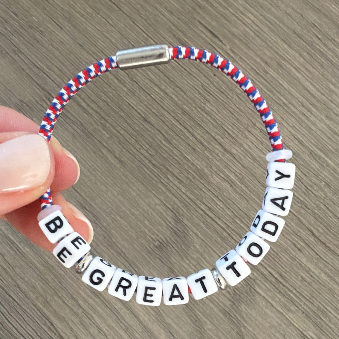 BE GREAT TODAY: red